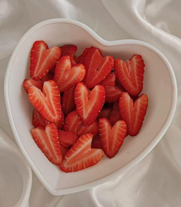 Sun-Kissed Delights: Mixed Berry Medley